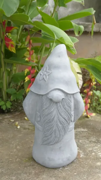 Gwydion - Standing Wizard, 40,5cm H | cast stone 